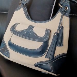 Stone Mountain Shoulder Bag